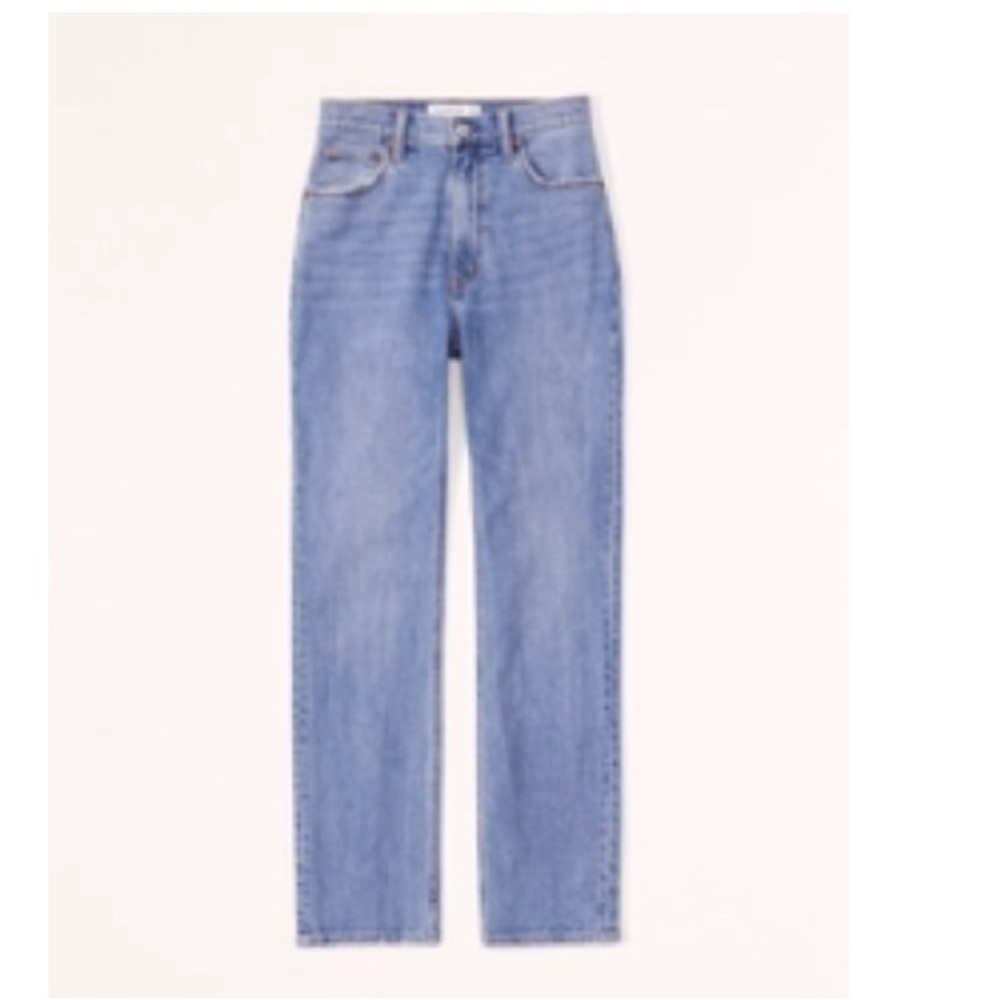 Abercrombie & Fitch Blue Ankle Jeans with High Waist and Relaxed Fit